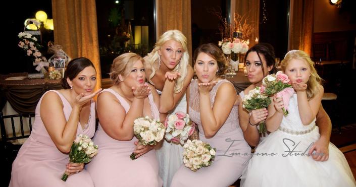 Make sure each bridesmaid has a lovely bouquet! 